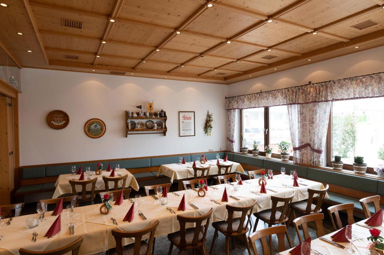 Hotel Gasthof Rosenwirt Au in der Hallertau Exteriör bild
